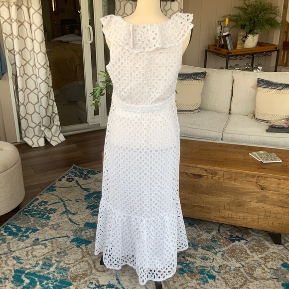 ✨SALE ✨ NWT | J Crew Tiered Midi Dress in Embroidered Eyelet - Picture 8 of 10